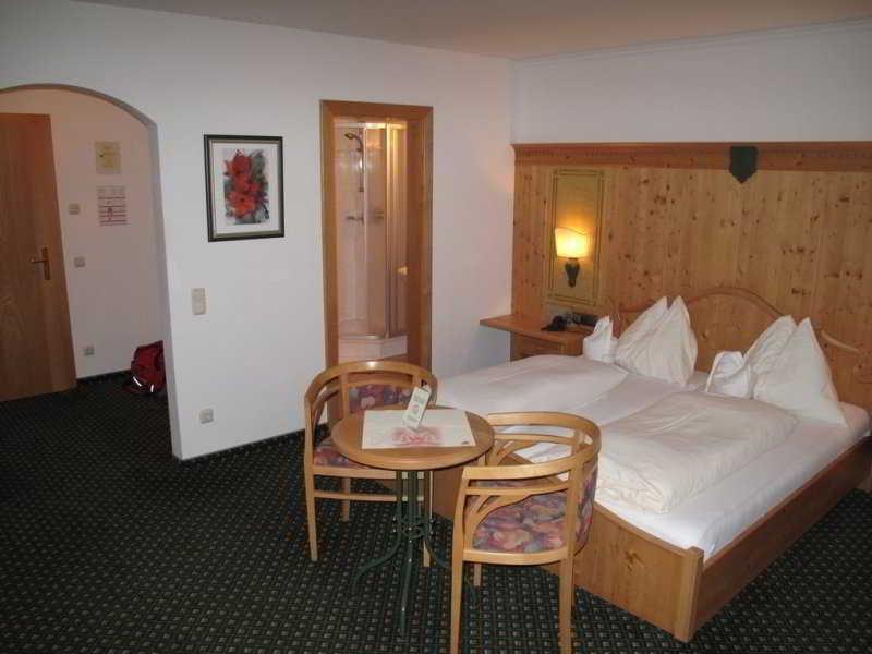 Wieseneck Hotel Sankt Johann im Pongau Exterior photo